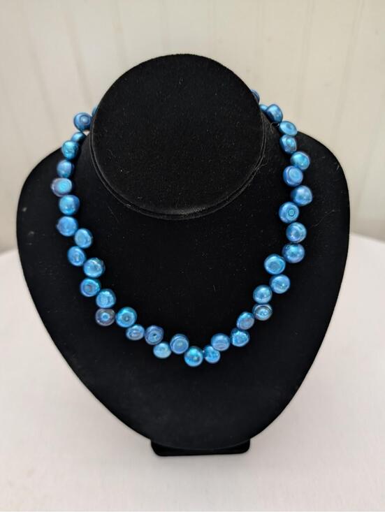 Jewelry - Mystical Blue Beaded Unique Mermaid Core Bubble Necklace